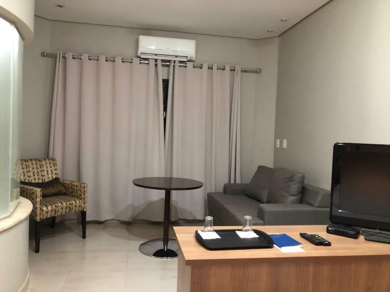 Cast Comfort Hotel Paranaíba 외부 사진